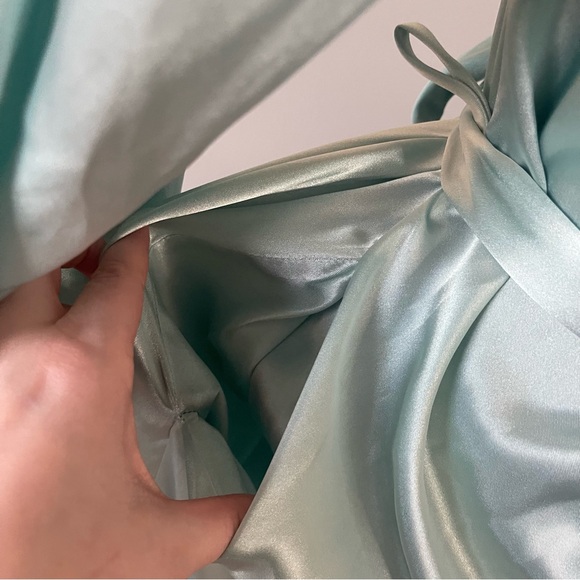 Halston Robe L/XL - Picture 11 of 11